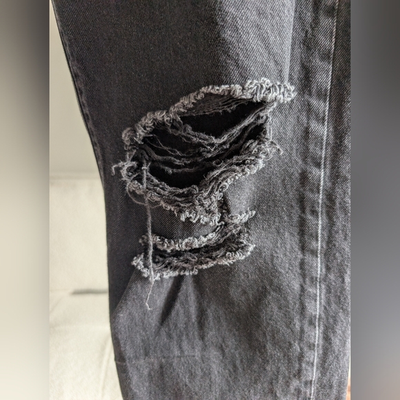 Levi's 501 Black Distressed Jeans Size W 32 X L 32 - Picture 4 of 16